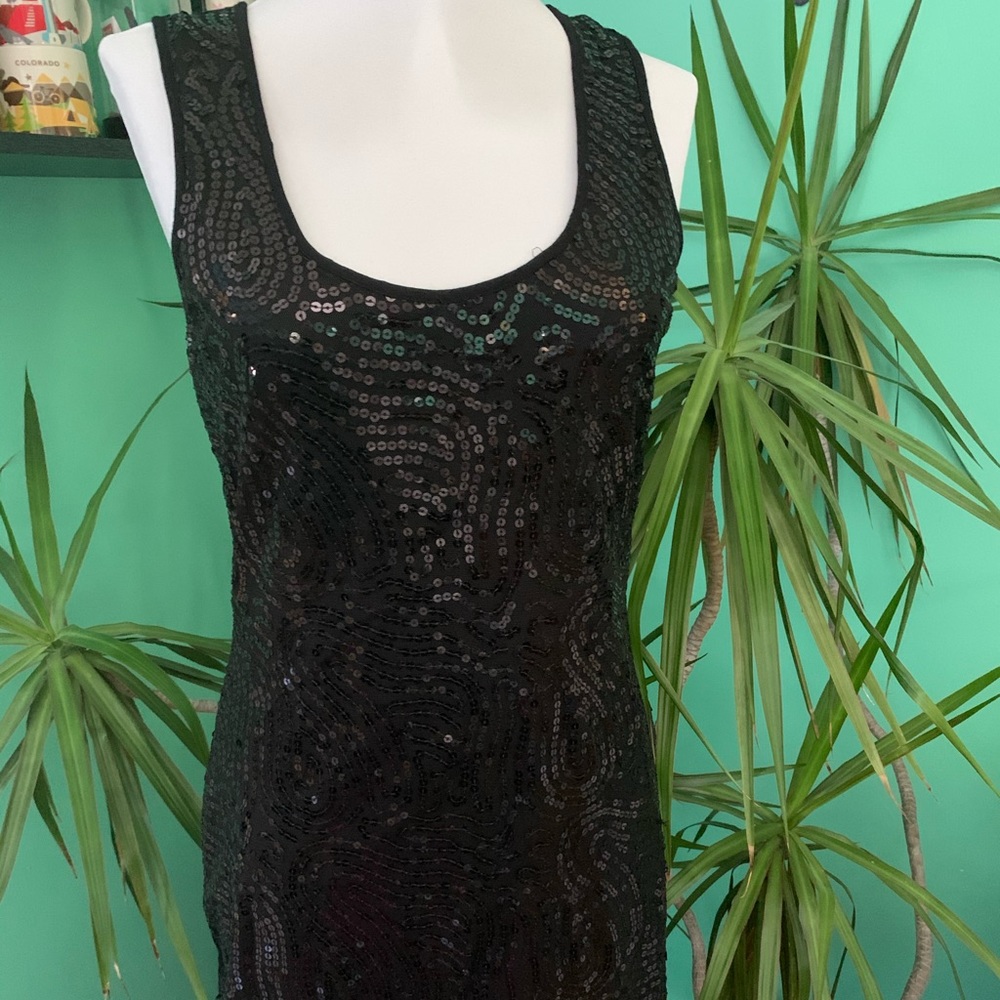 Calvin Klein Womens 4 black sequin fitted dress